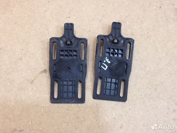 Усилитель бампера Mercedes w220