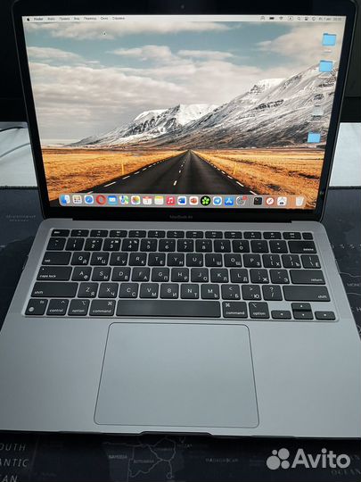 Apple MacBook Air M1 2020