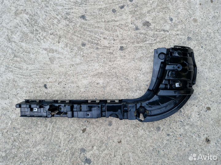 Кронштейн заднего бампера средний для BMW F25