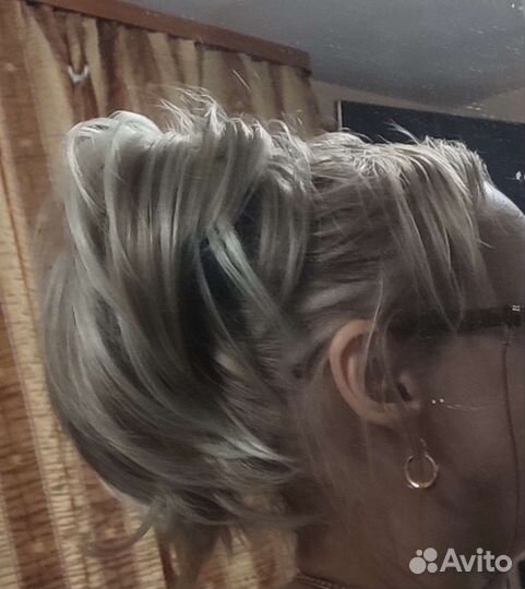 Хвост шиньон на заколке