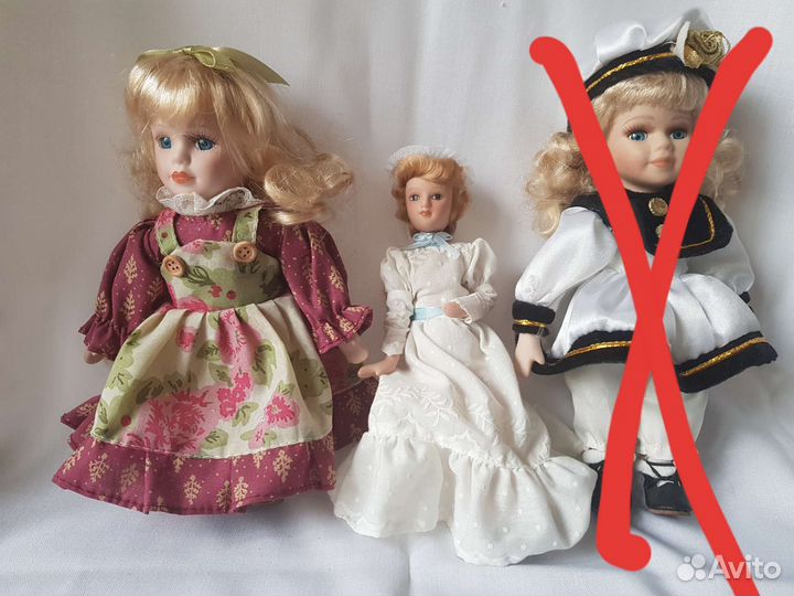 Кукла фарфоровая