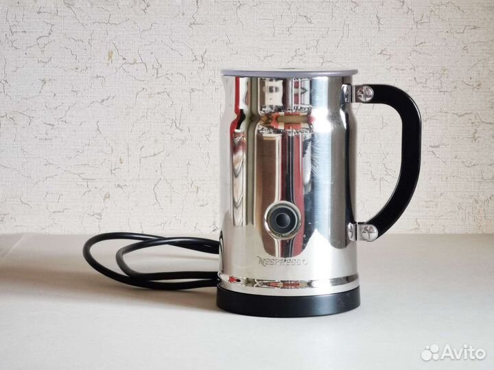 Капучинатор Nespresso Aeroccino