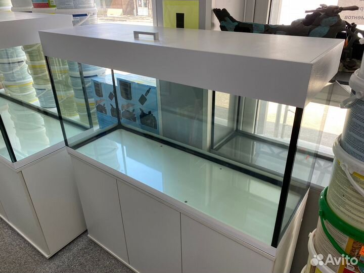 Аквариум 302л с тумбой в белом цвете