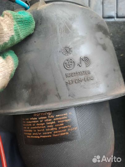 Задний пневмобалон бмв ф11 ф07 (Япония)