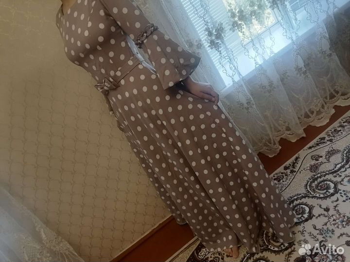 Платье в горошек