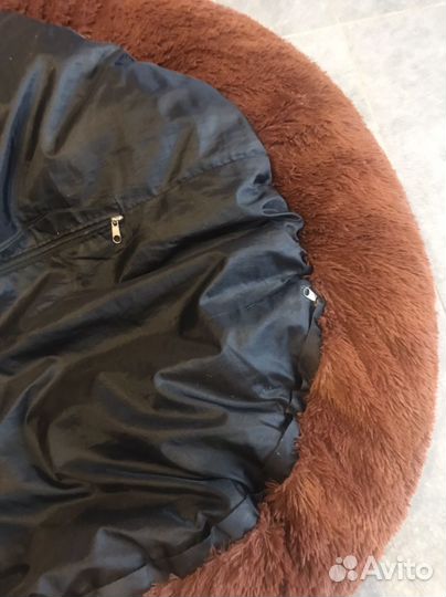 Лежанка для большой собаки бу