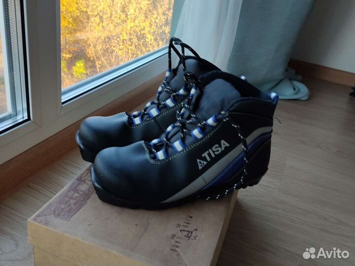 Лыжные ботинки tisa 37