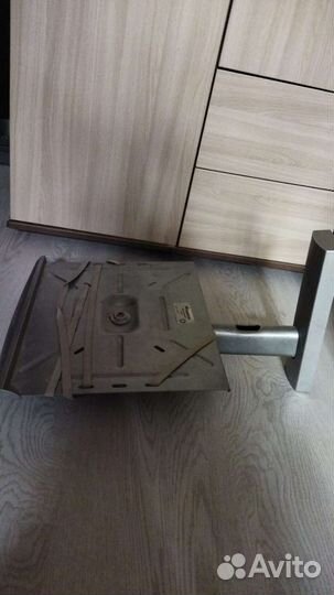 Полка кронштейн