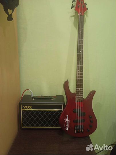 Усилок Vox Pathfinder 10 Bass