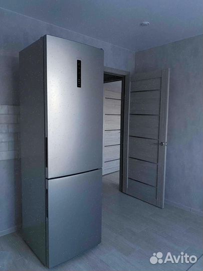 Холодильник Haier C4F740cdbgu1