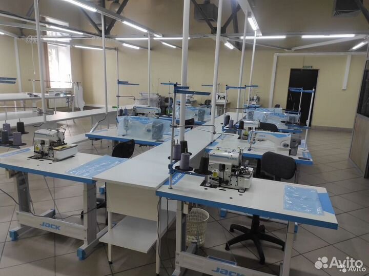 Ученик на швейные полуавтоматы