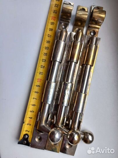 Старинные оконные ручки