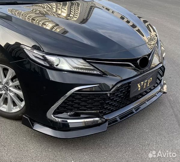 Решетка бампера Toyota Camry V75 Tuning