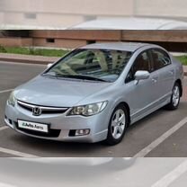 Honda Civic 1.8 AT, 2007, 237 000 км, с пробегом, цена 1 050 000 руб.