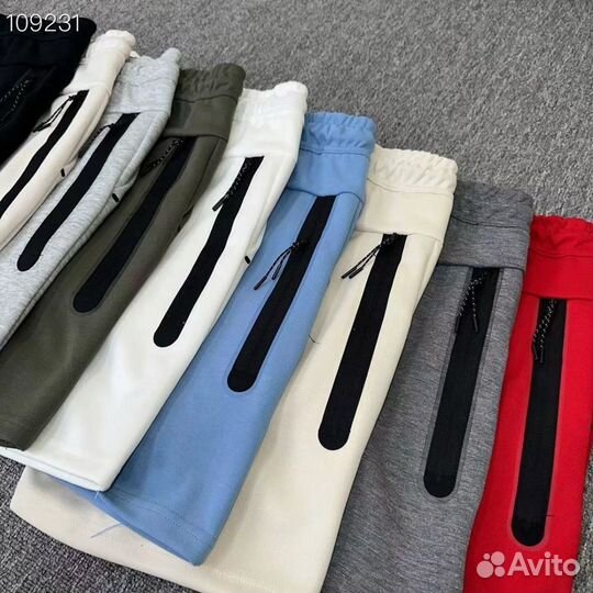 Шорты Nike tech fleece