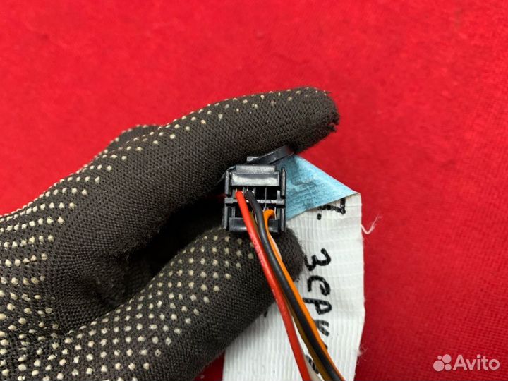 Штекер зеркала правый Hyundai Elantra XD G4GC 2002