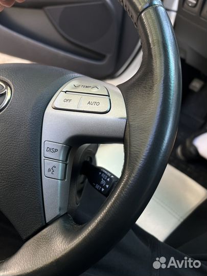 Руль на toyota camry 40