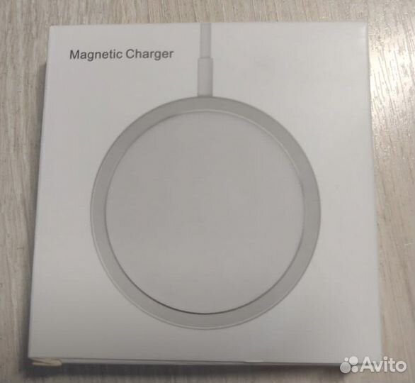 Беспроводная зарядка для iPhone MagSafe charger