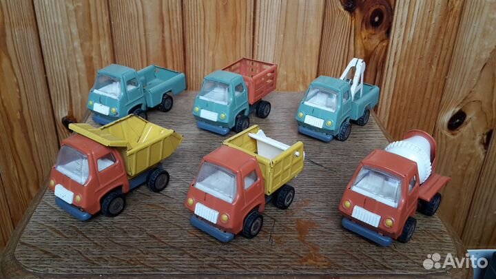 Грузовые автомобили СССР Набор 6 шт г.Омск 1985