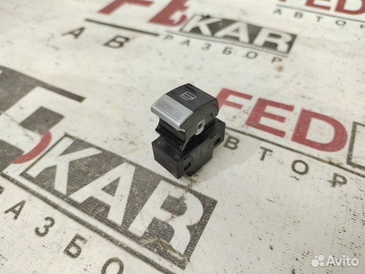 Кнопка стеклоподъемника задняя левая Lifan Solano