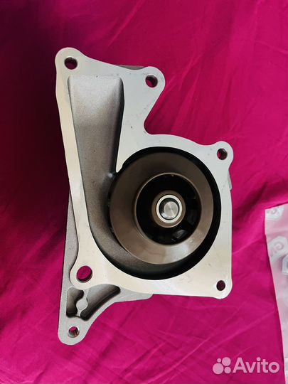 Водяная помпа насос Рено Renault