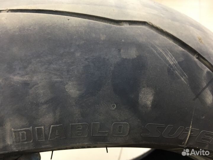 Pirelli diablo supercorsa SP 200/60ZR17 120/70ZR17