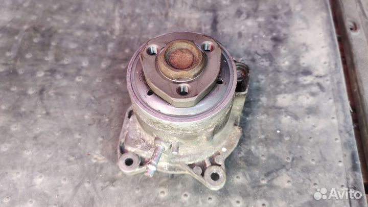 Водяной насос VAG 03F121004E