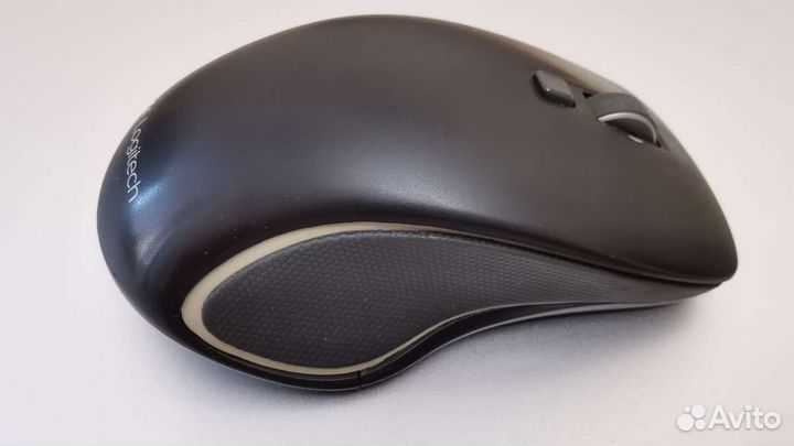 Logitech m560