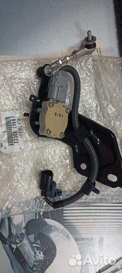 Датчик положения кузова 8940760022 prado 120