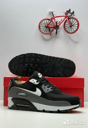 Кроссовки Nike Air Max 90 (42)