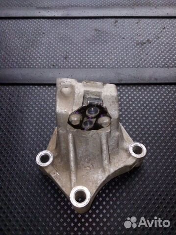 Кронштейн кпп Kia Rio 1.6 2017