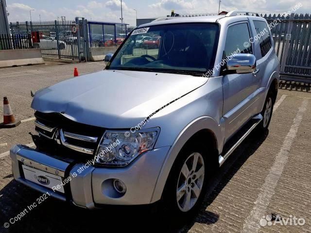 Накладка панели задка Mitsubishi Pajero /Montero