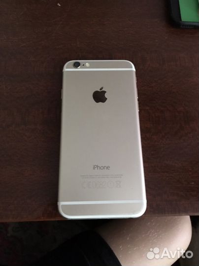 Телефон iPhone 6