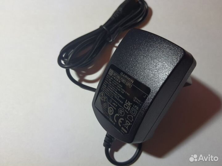 Сетевое зарядное устройство для Garmin (220в)