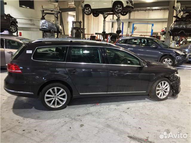 Разбор на запчасти Volkswagen Passat 7