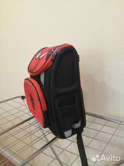 Портфель рюкзак школьный