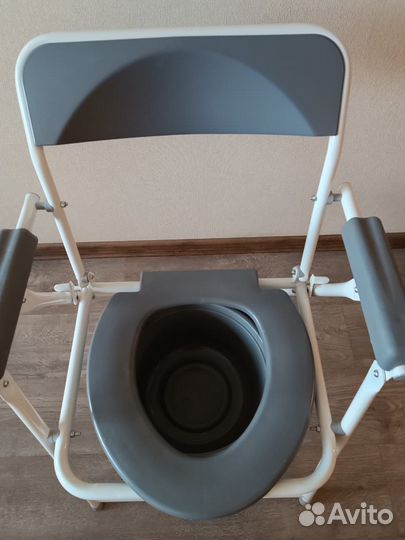 Кресло туалет для пожилых и инвалидов