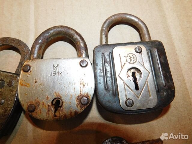 4 старинных миниатюрный,навесных замка СССР ранние