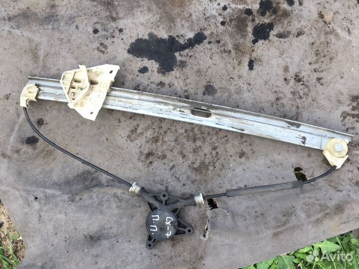 Стеклоподъемник Mazda CX-7