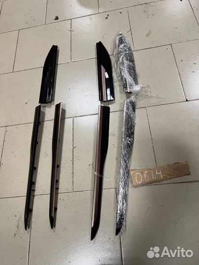 Молдинг двери / крыла / жабра velar l560