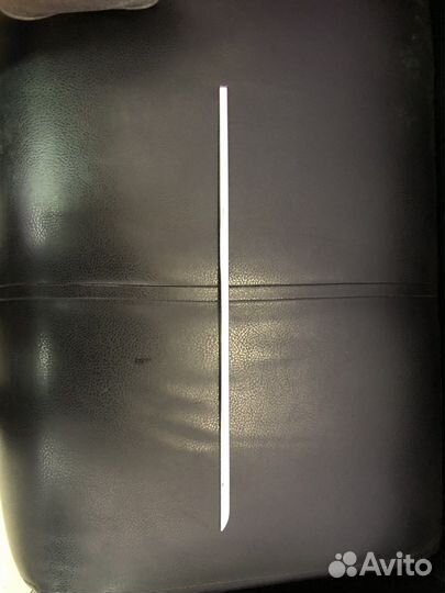 Молдинг двери мерседес w204