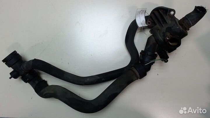 Корпус термостата Audi A4 (B6), 2004