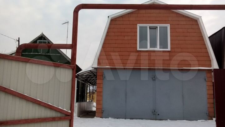 Гараж, > 30 м²