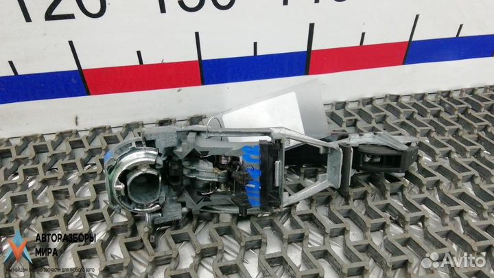 Ручка наружная передняя правая Volkswagen Polo