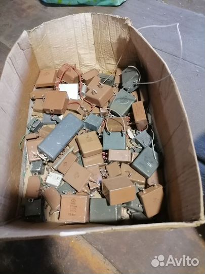 Приемные конденсаторы