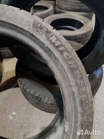 Michelin Pilot Sport 4 255/40 R19