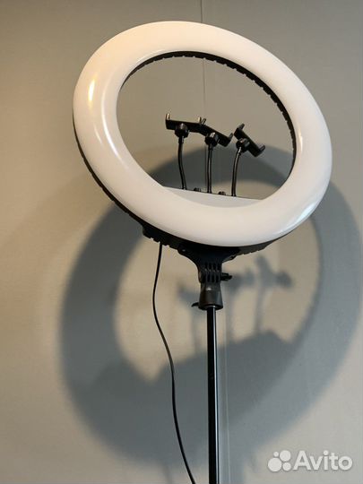 Кольцевая лампа 54 см