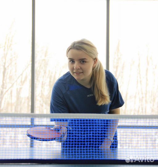 Тренер по настольному теннису