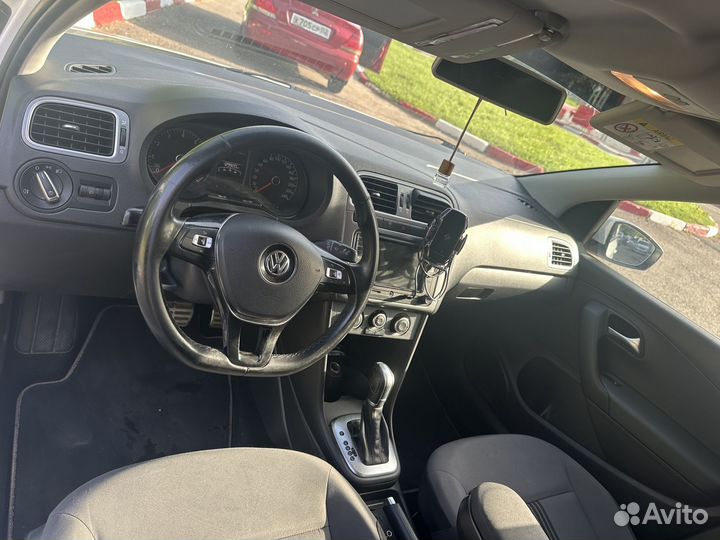 Volkswagen Polo 1.6 AT, 2016, 131 000 км