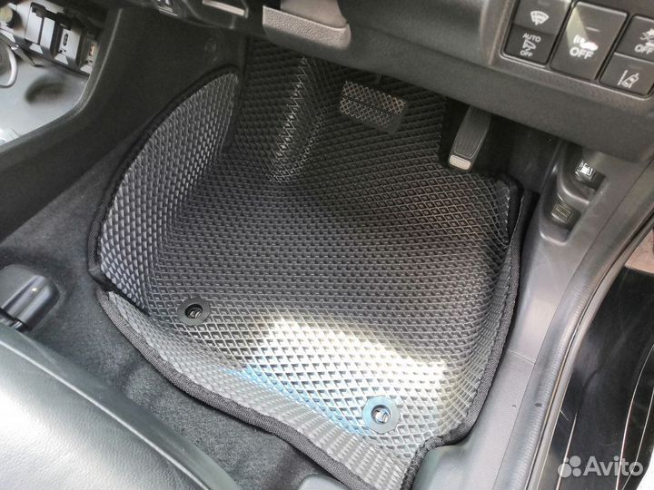 Коврики EVA 3Д на Везел черный+черный